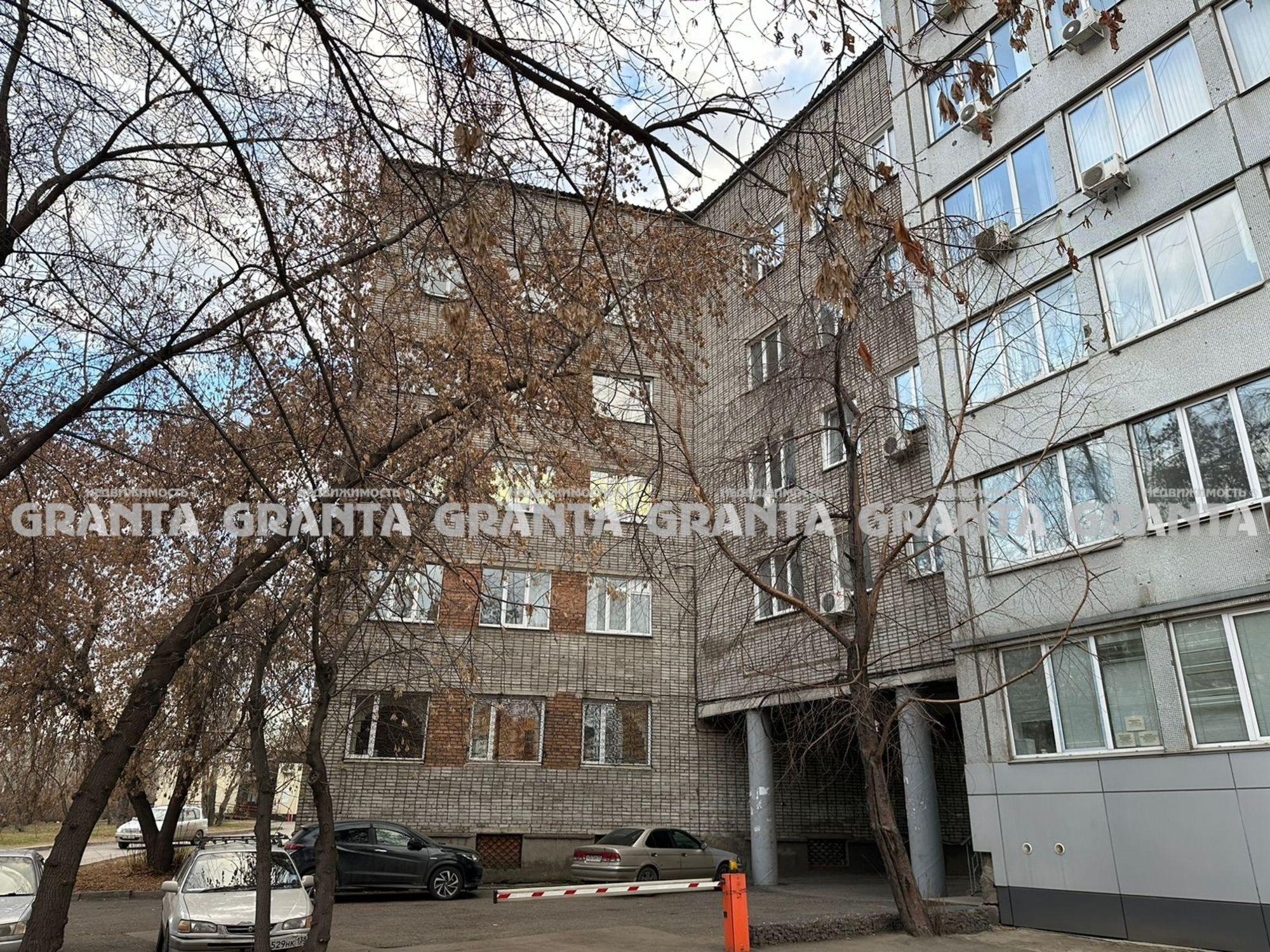 Купить помещение свободного назначения за 21 000 000 рублей на ул Железнодорожников, 17