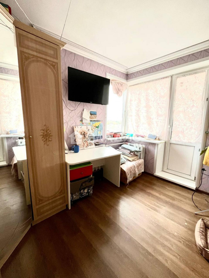 3-комн квартира улица Институтский городок