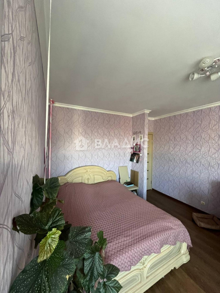 3-комн квартира улица Институтский городок