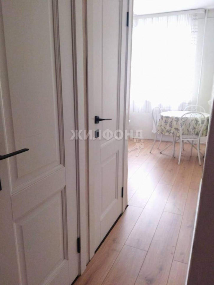 2-комн квартира Красноармейская улица, д.102 2-комн квартира Красноармейская улица, д.102