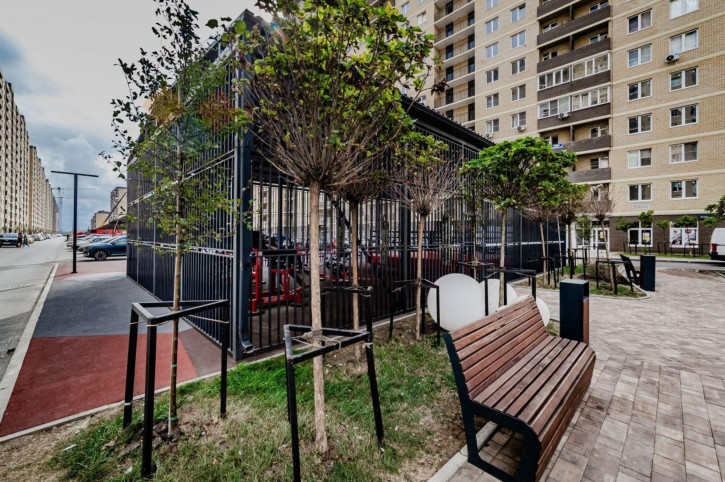 1-комн квартира им. лётчика Позднякова ул, 2к15