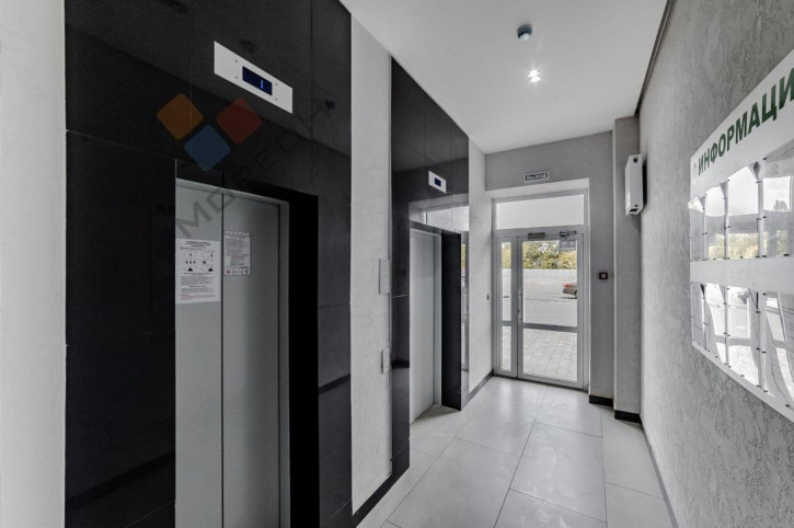 1-комн квартира им. лётчика Позднякова ул, 2к15