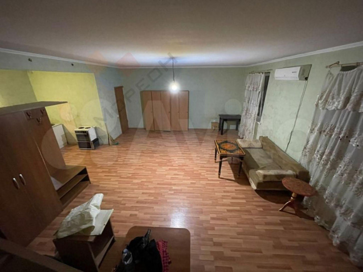 3-комн квартира Калинина ул, 128