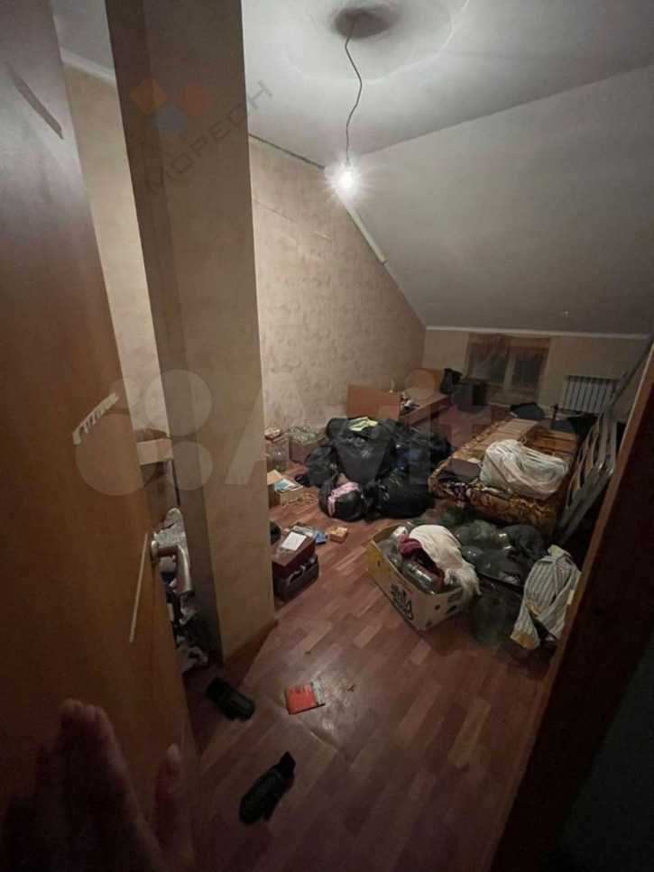 3-комн квартира Калинина ул, 128