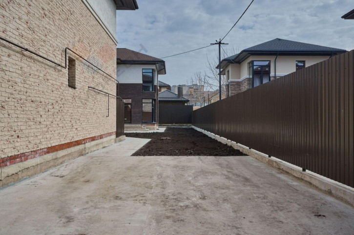 Коттедж/дом Мариупольская ул, 2/3