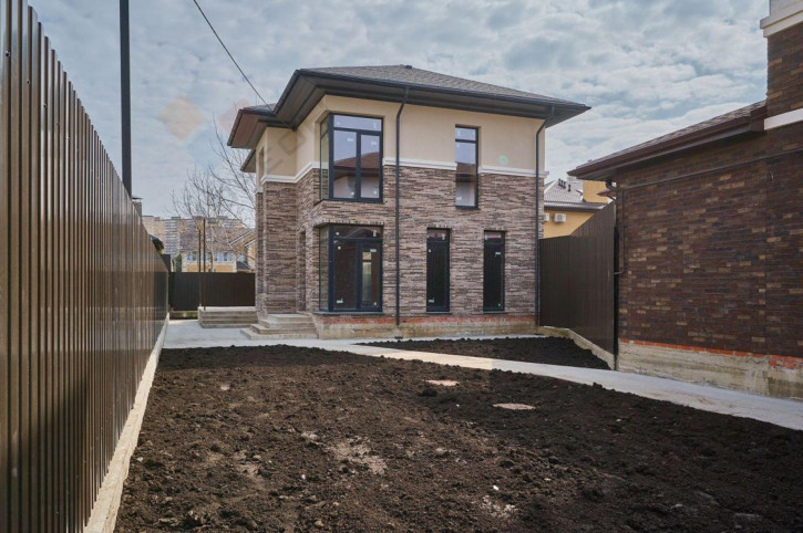 Коттедж/дом Мариупольская ул, 2/3