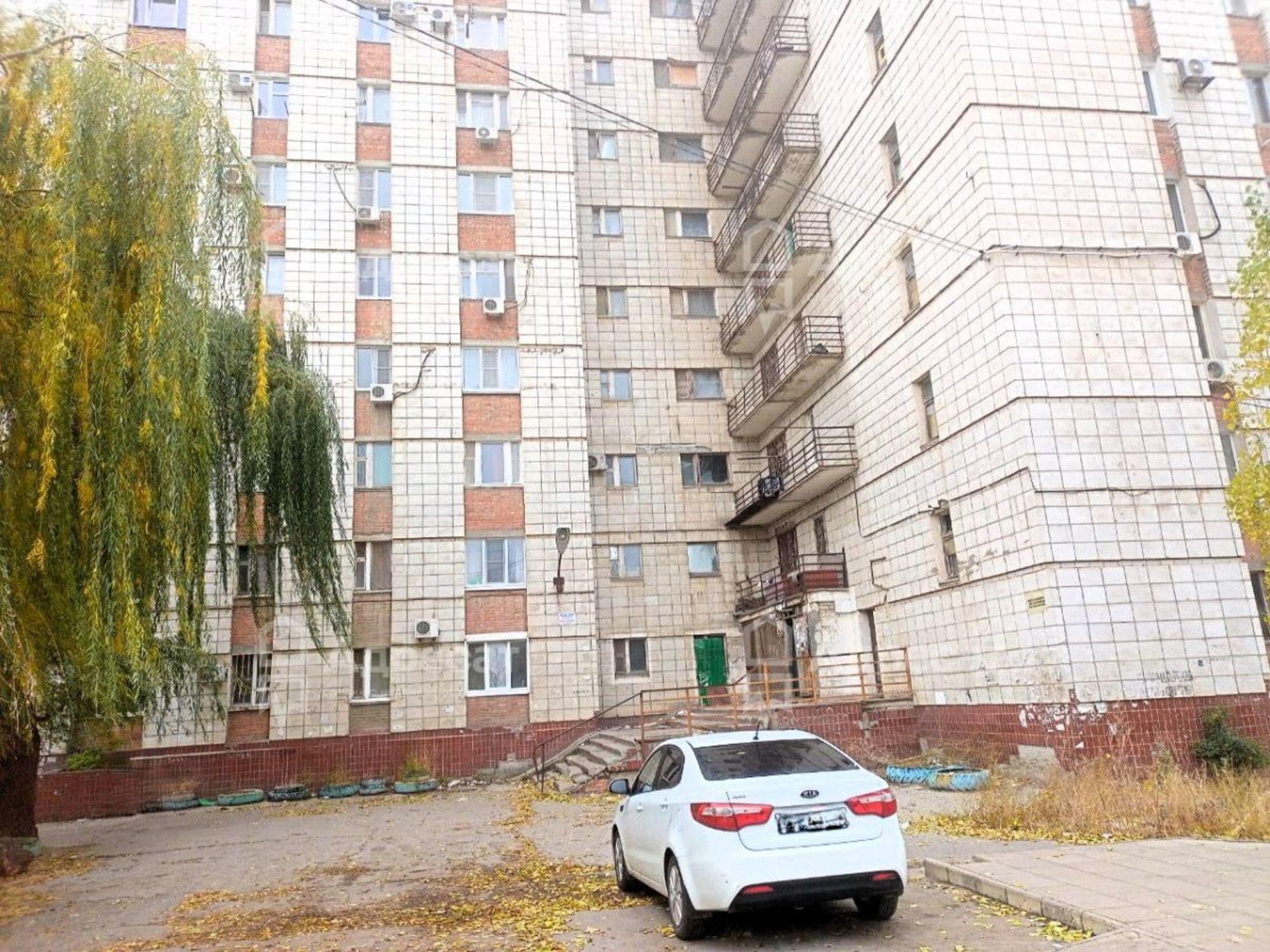 Купить комнату за 750 000 рублей на пр-кт. Столетова,  д.2а