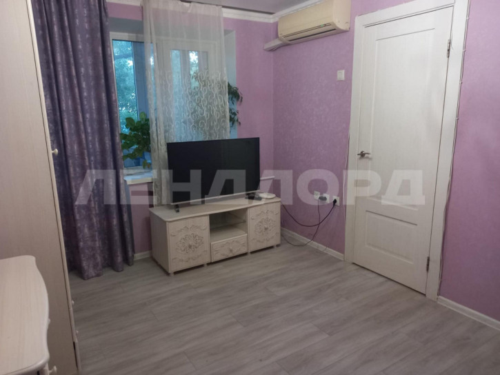 2-комн квартира улица Погодина, 6/1