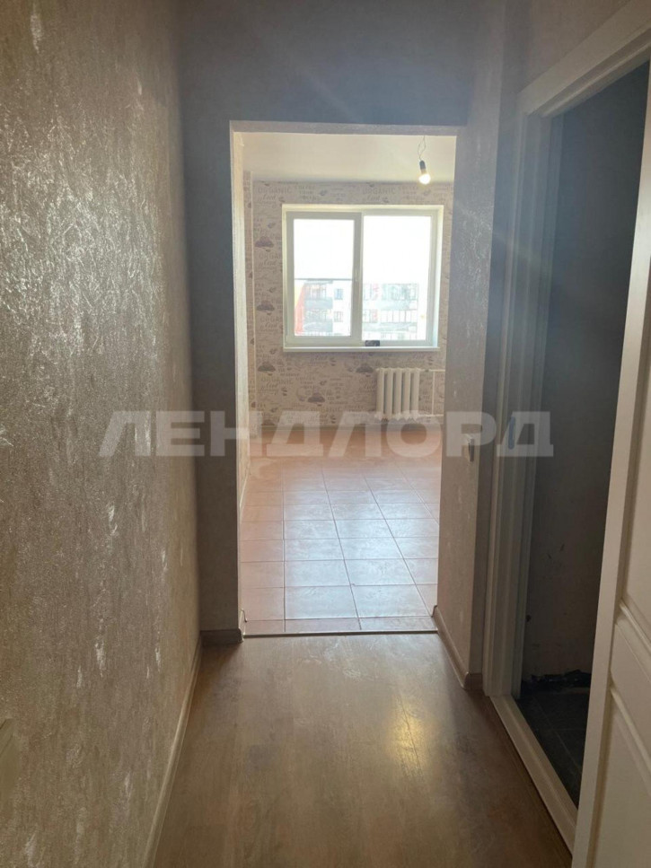 2-комн квартира улица Венеры, 21