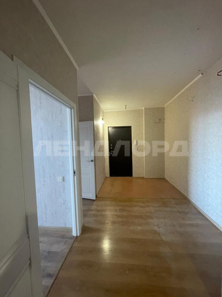 2-комн квартира улица Венеры, 21