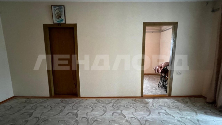 3-комн квартира улица 20-я Линия, 50