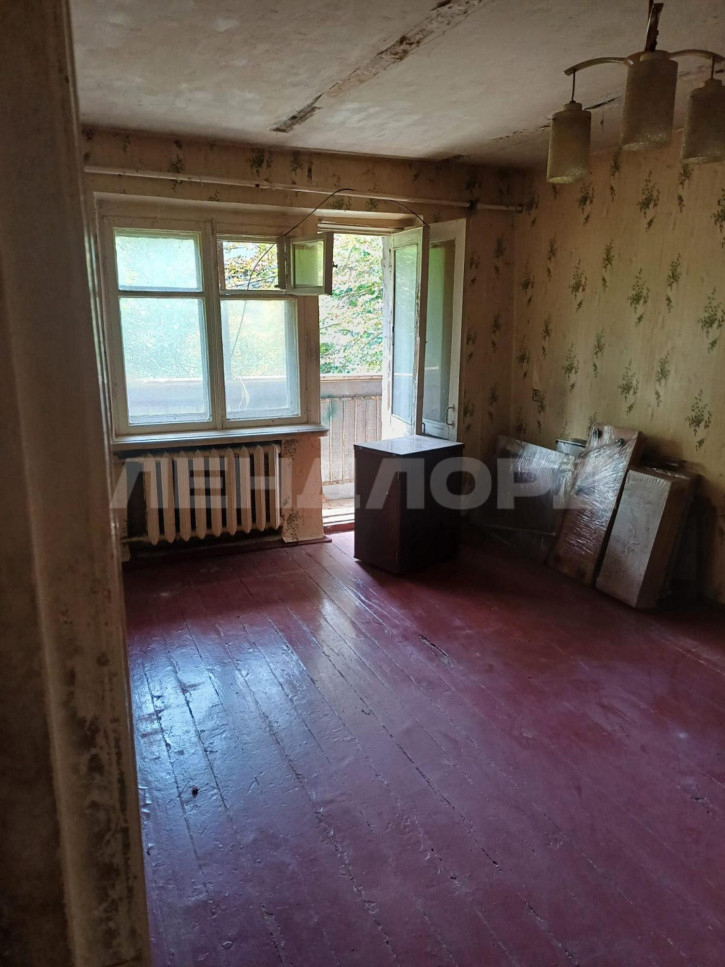 1-комн квартира проспект 40-летия Победы, 328/2