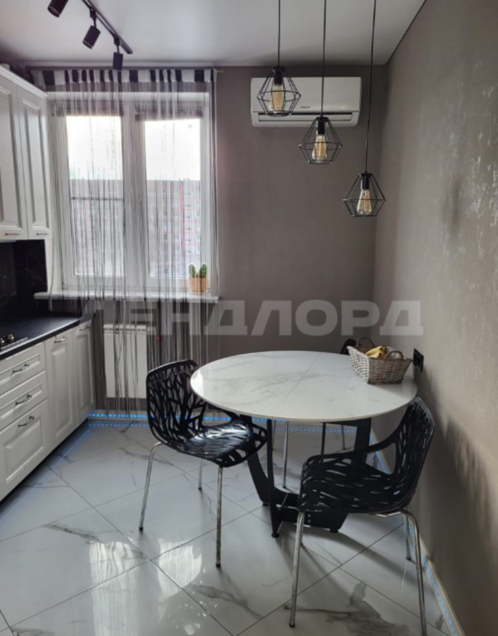 2-комн квартира Орбитальная улица, 15