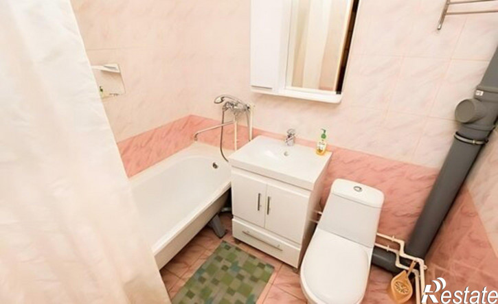2-комн квартира Комсомольский мкр, 34,  д. 34