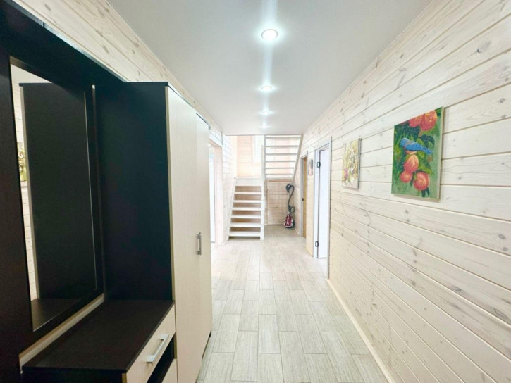 Коттедж/дом Победы ул., 193 Коттедж/дом Победы ул., 193