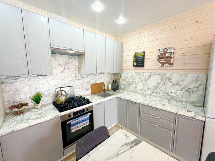 Коттедж/дом Победы ул., 193 Коттедж/дом Победы ул., 193