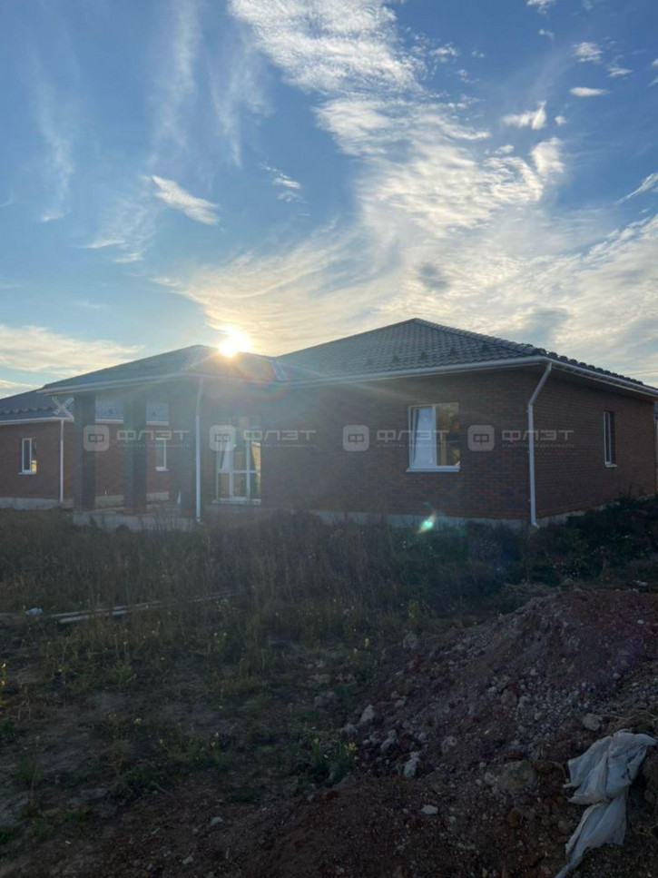 Коттедж/дом ул. Изумрудная