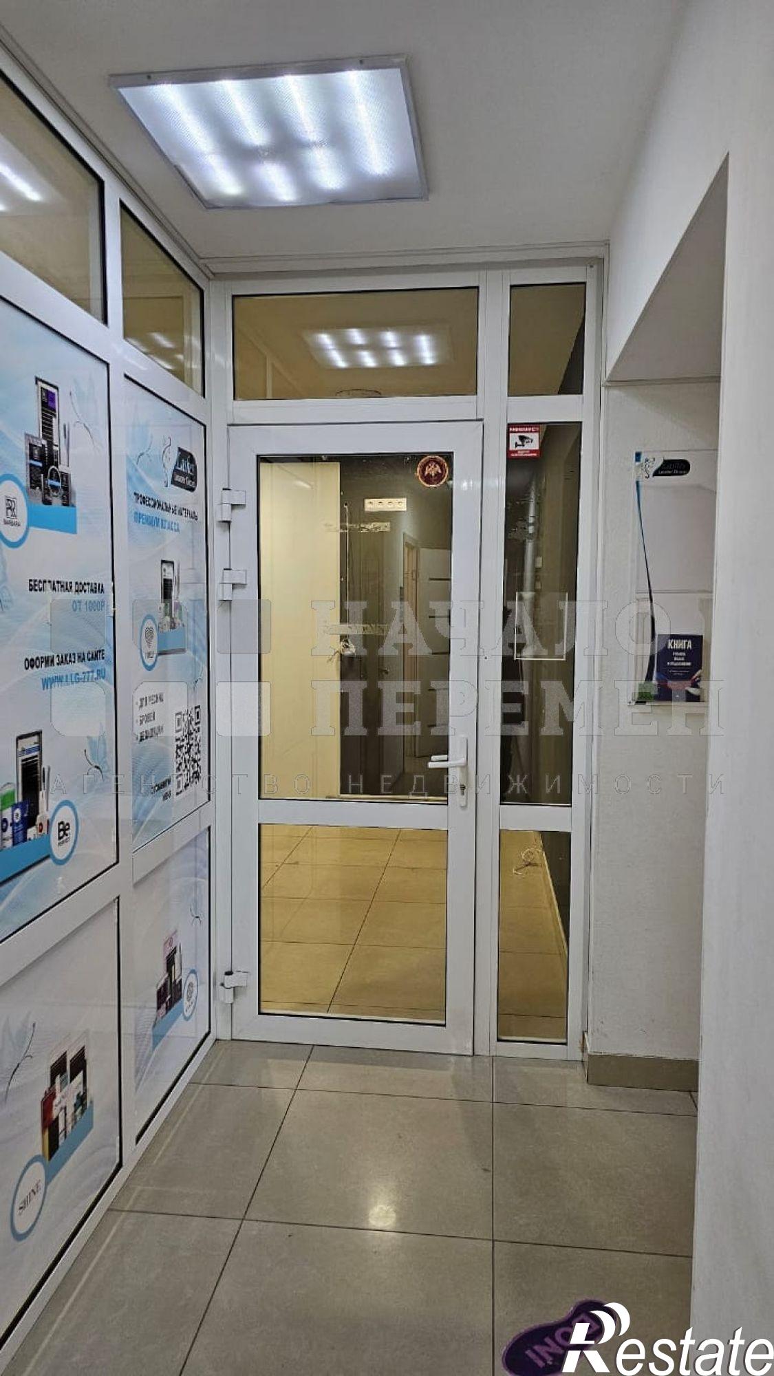 Сдать торговое помещение за 49 500 рублей на Карла Маркса пр-кт, 3