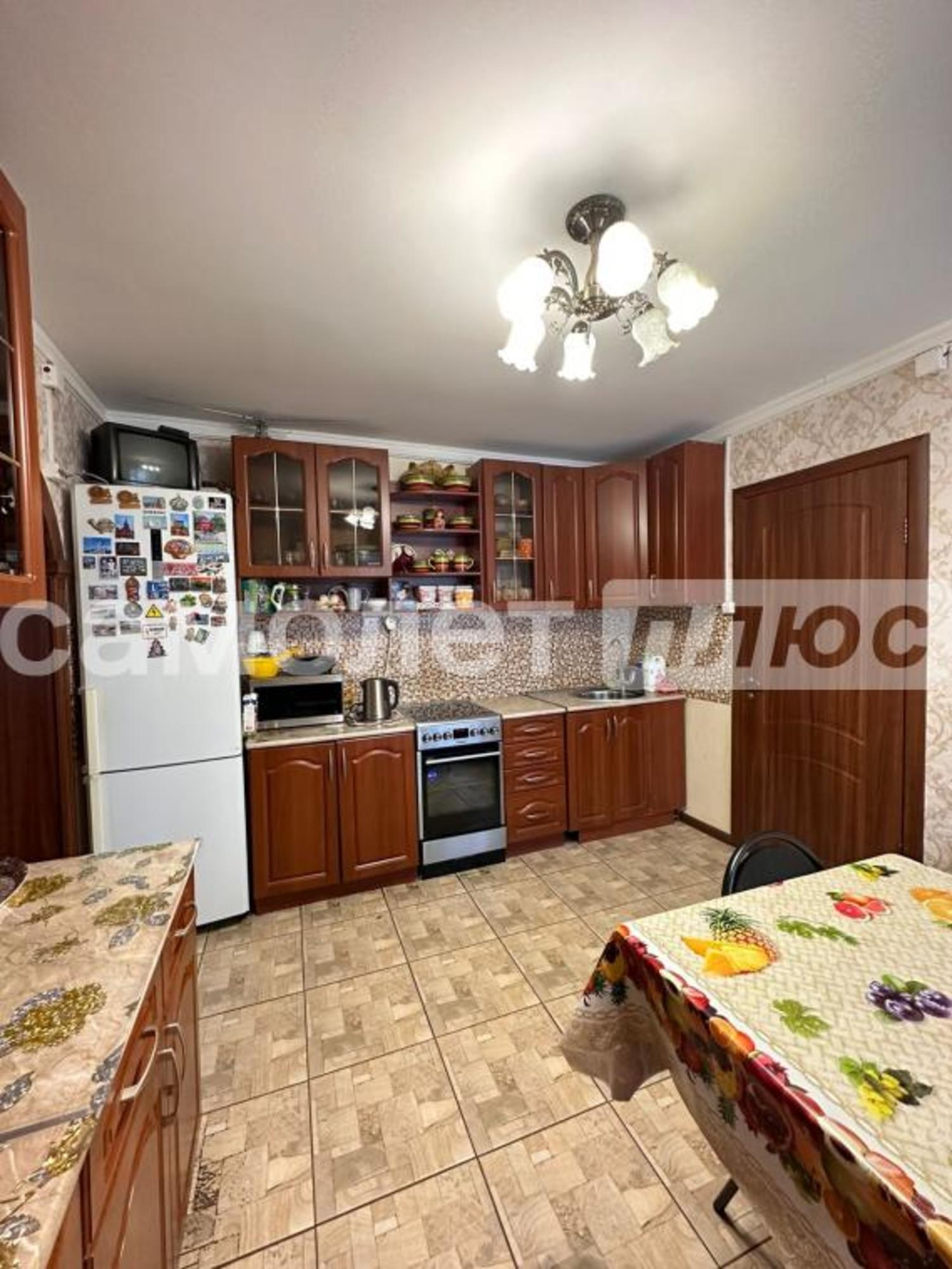 Купить дачу, дом, коттедж за 11 000 000 рублей на Кирсановой, 6