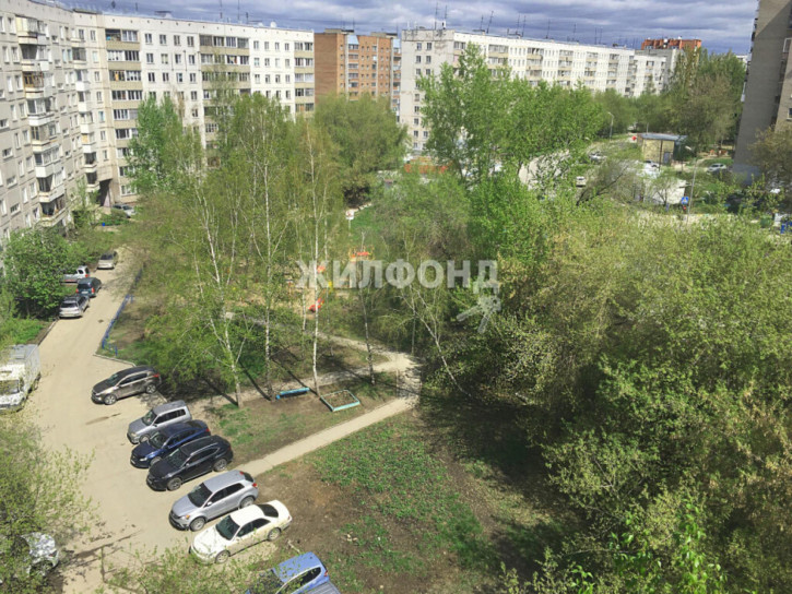 1-комн квартира Есенина, 12