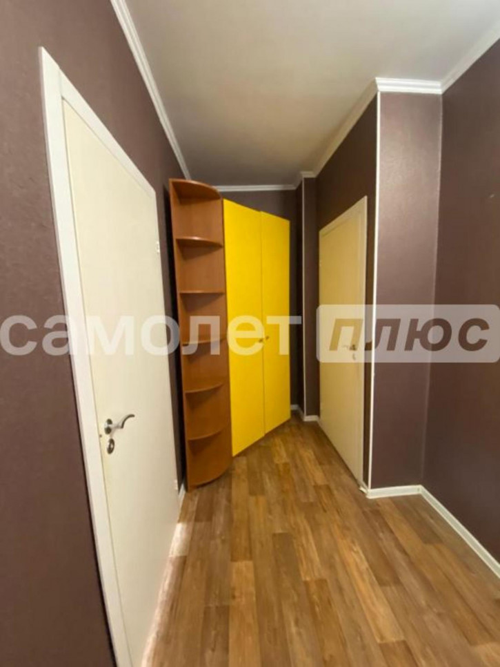 2-комн квартира Дзержинского, 37