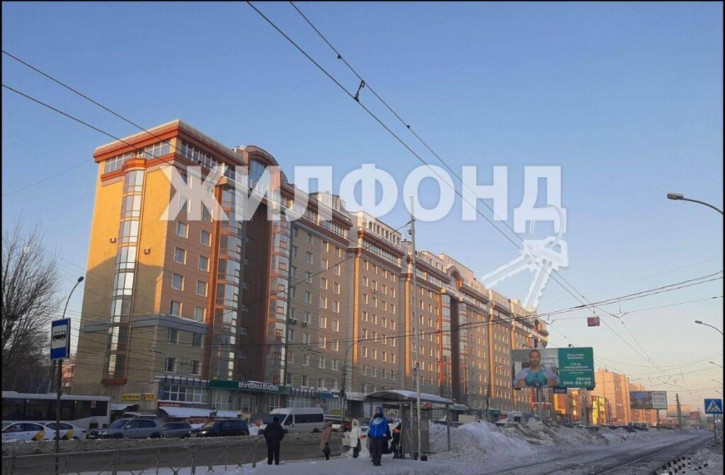 2-комн квартира Покрышкина, 1