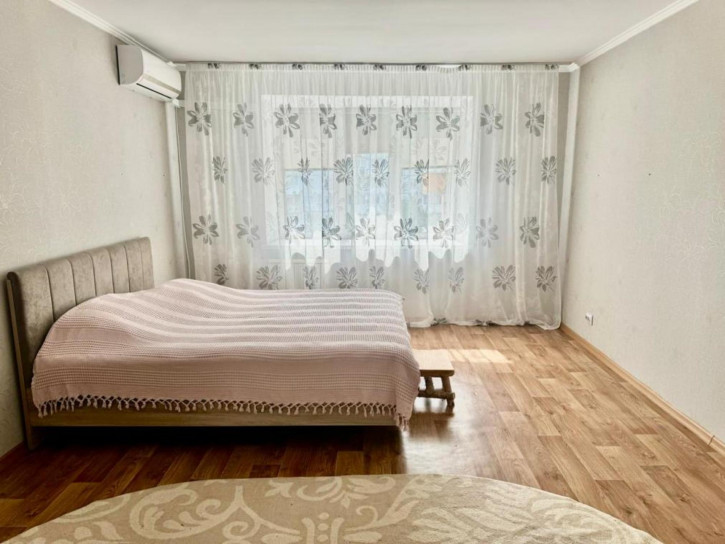 1-комн квартира Ленинградский микрорайон, 50