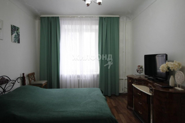 2-комн квартира Урицкого, 13 2-комн квартира Урицкого, 13