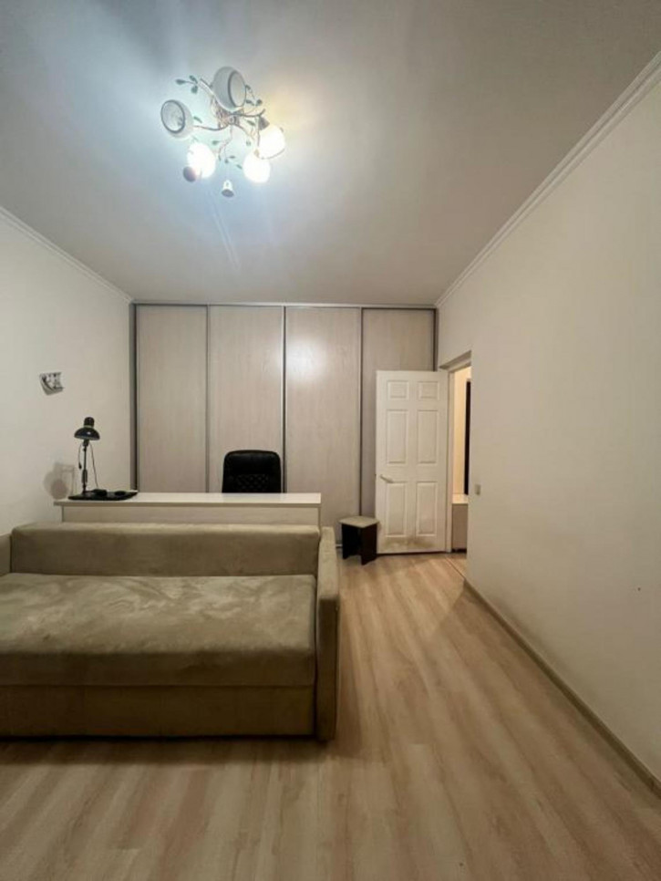 1-комн квартира Ойунского, 33