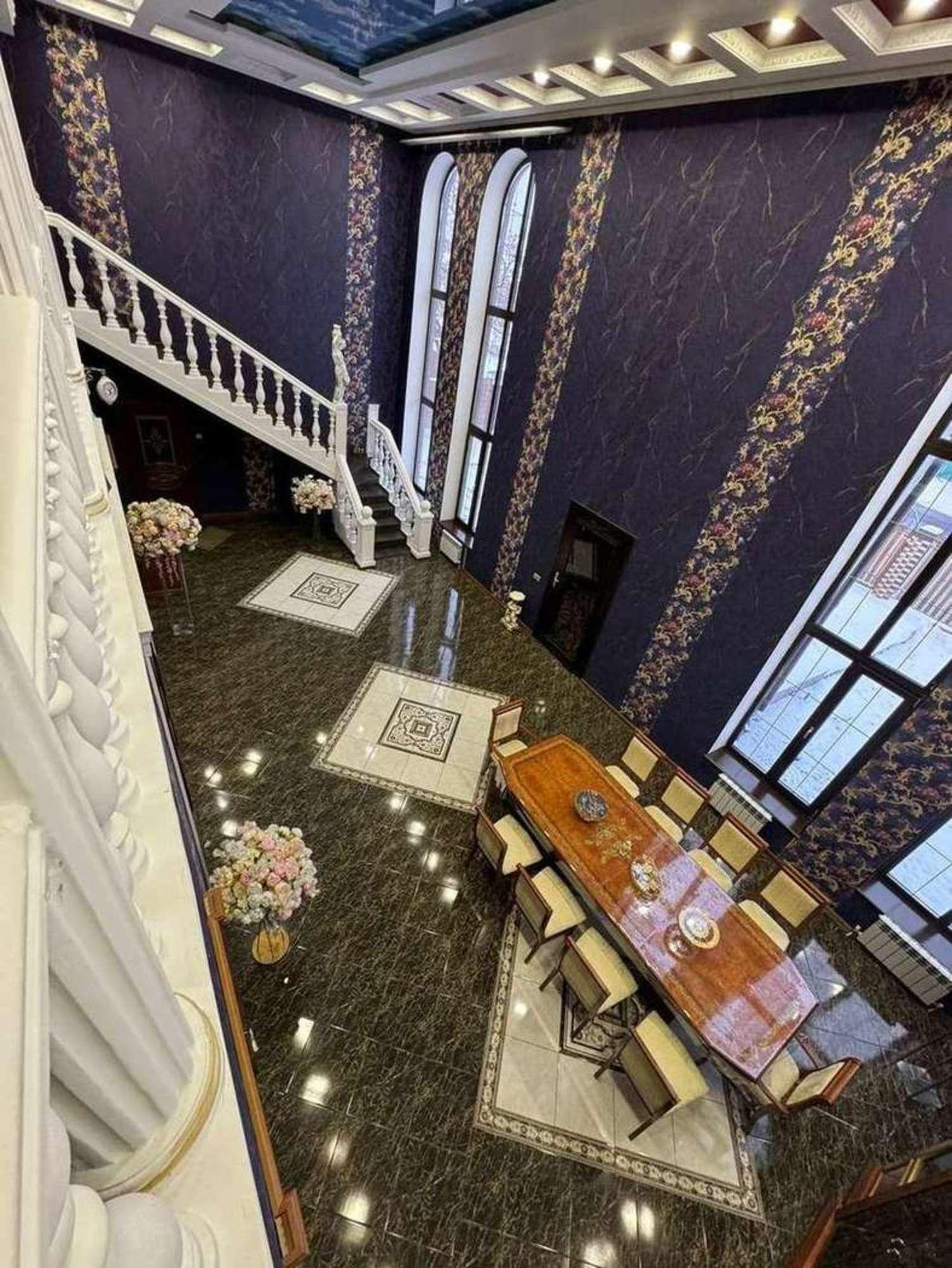 Купить дачу, дом, коттедж за 17 000 000 рублей на Александра Невского улица