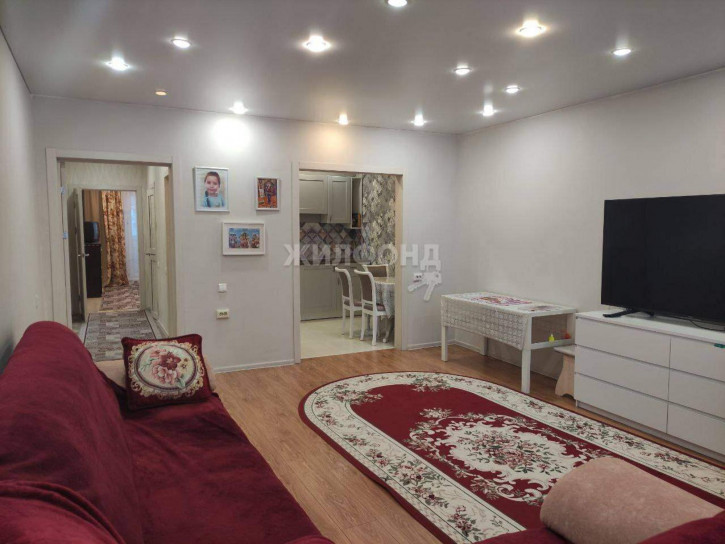 3-комн квартира Виктора Шевелева улица, д.18/1