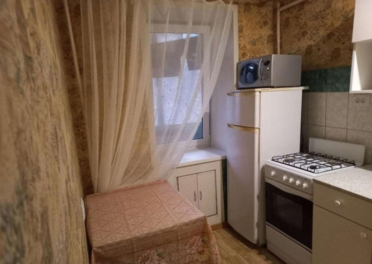 1-комн квартира Железной Дивизии улица, 3
