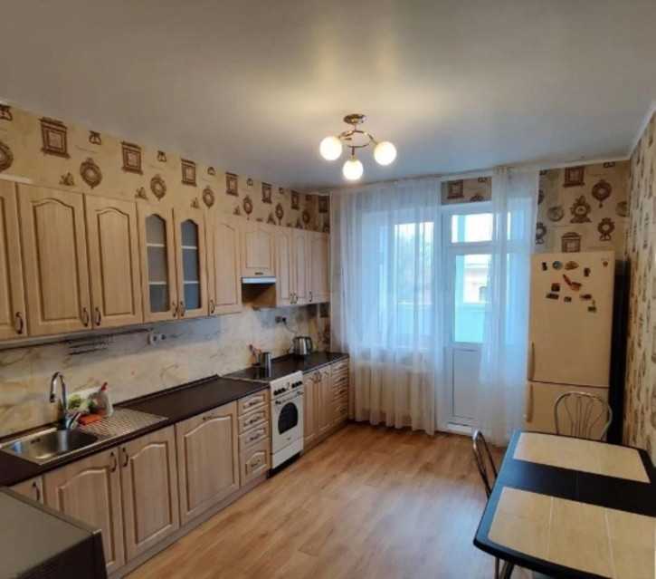 2-комн квартира Алексея Толстого улица, 70 2-комн квартира Алексея Толстого улица, 70