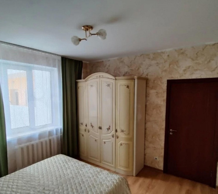 2-комн квартира Алексея Толстого улица, 70 2-комн квартира Алексея Толстого улица, 70