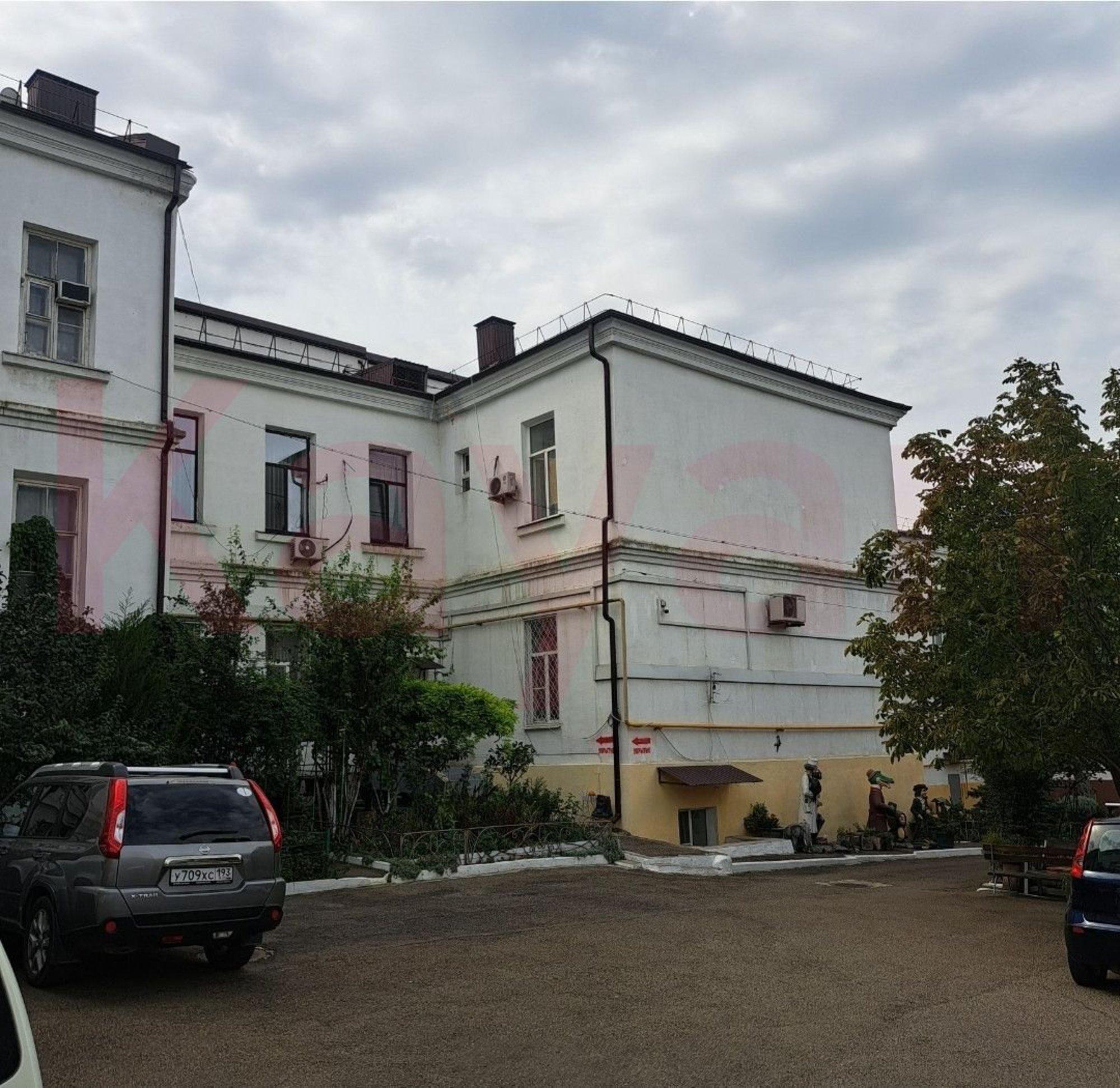 Купить комнату за 2 350 000 рублей на Революции 1905 года ул.