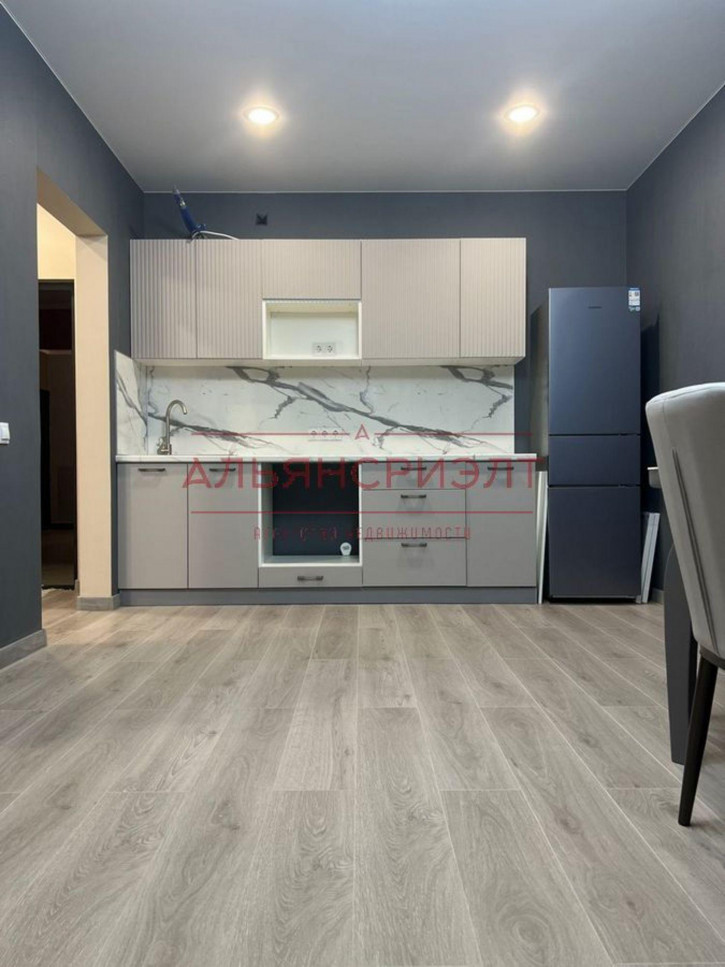 2-комн квартира ул. Связистов,162 2-комн квартира ул. Связистов,162