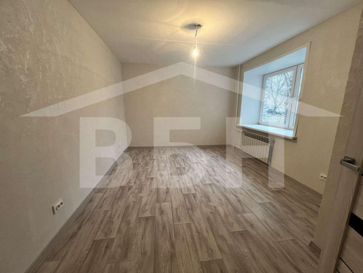 2-комн квартира Кривошеина улица, 72