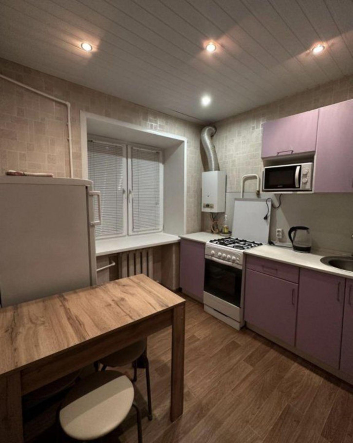2-комн квартира Ленина пр-кт, 20