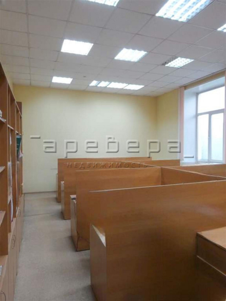 Офис Маерчака улица, 8