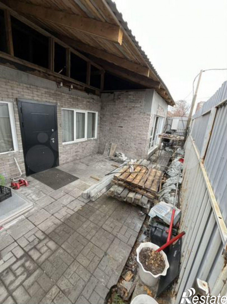 Отдельное здание улица Пушкарёва, 42А,  д. 42А Отдельное здание улица Пушкарёва, 42А,  д. 42А