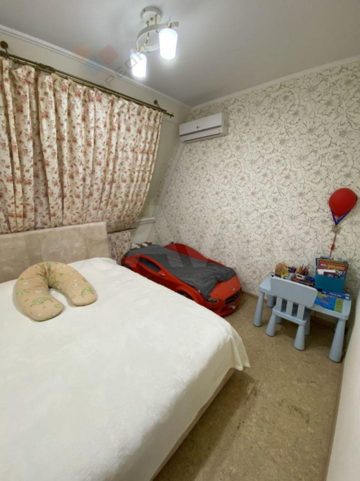 2-комн квартира Красная ул, 44