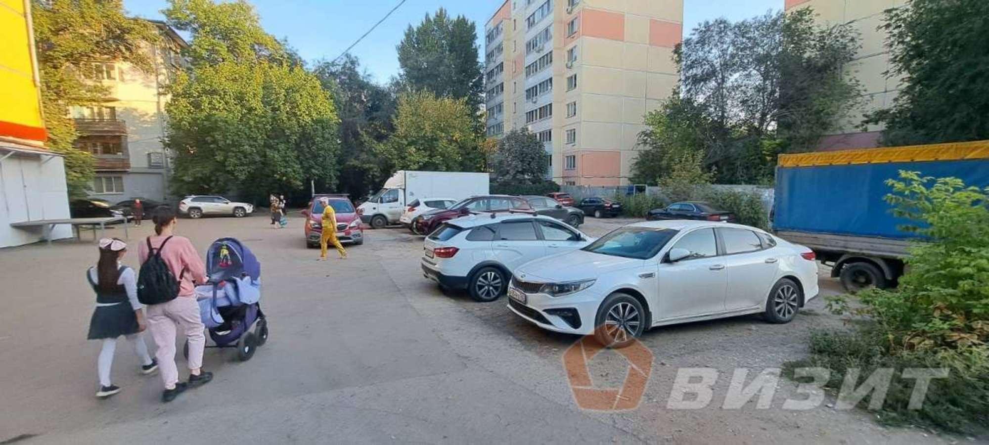 Сдать торговое помещение за 49 500 рублей на Карла Маркса проспект, 438Б