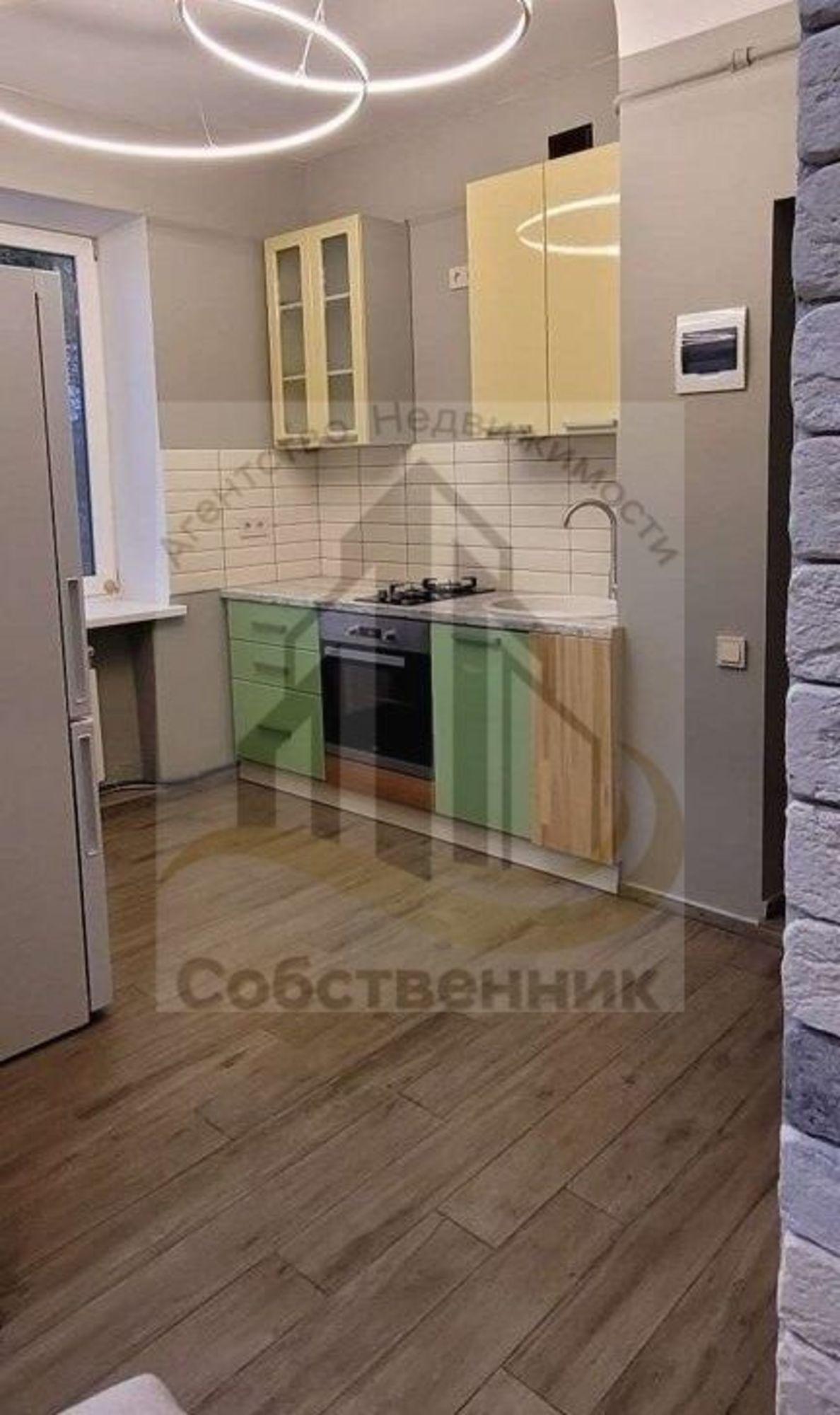 Сдать квартиру за 36 000 рублей на Революции пр-кт, 53