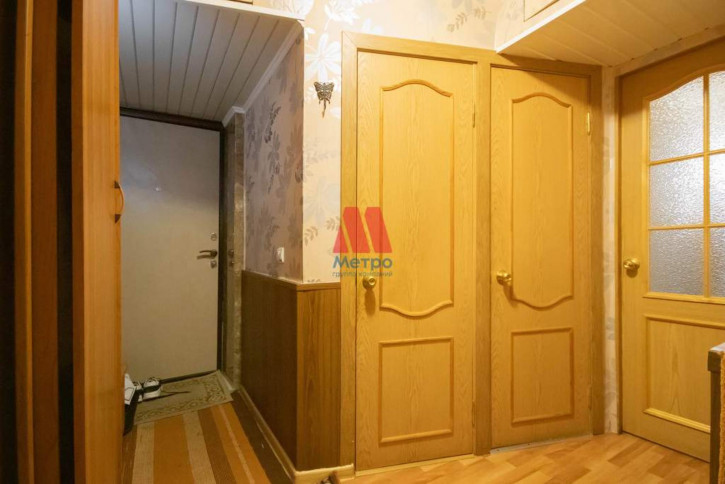 2-комн квартира Большие Полянки улица, д.21 2-комн квартира Большие Полянки улица, д.21