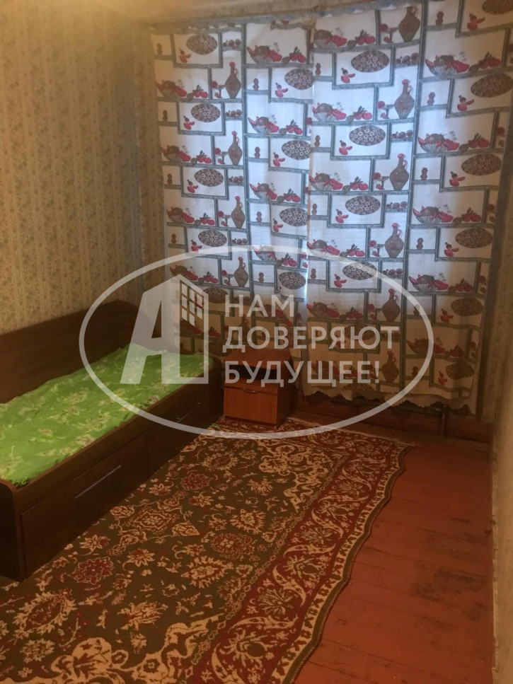 3-комн квартира улица Челюскинцев, 10