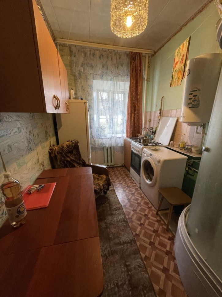 2-комн квартира Комсомольская пл, 6