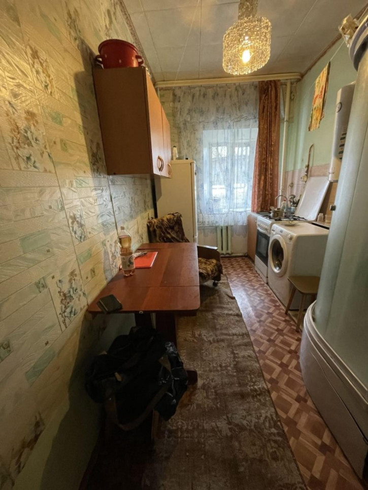 2-комн квартира Комсомольская пл, 6