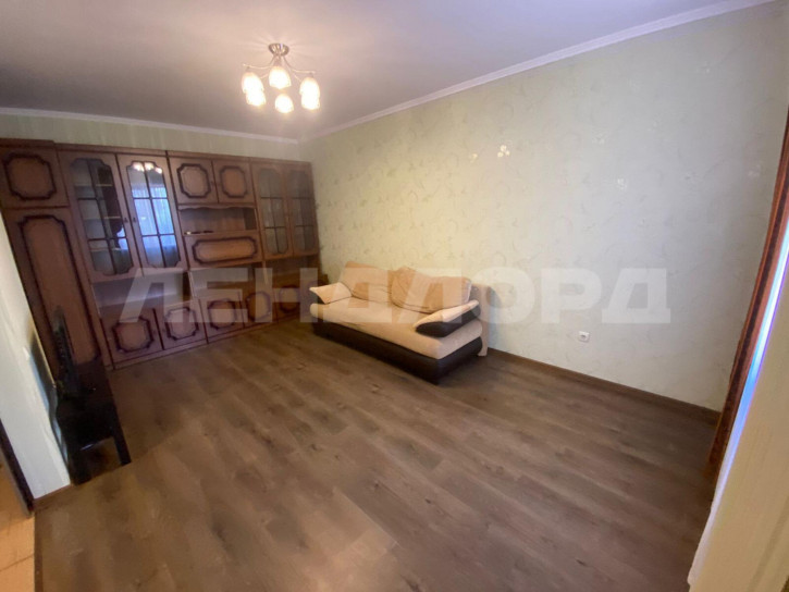 2-комн квартира Стабильная улица, 21