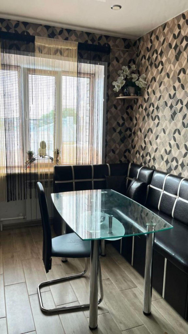 2-комн квартира Красноармейский б-р, 13