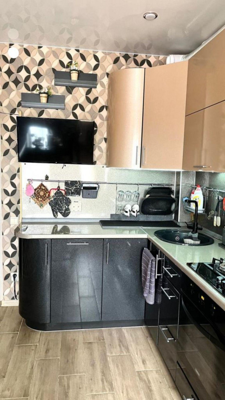 2-комн квартира Красноармейский б-р, 13